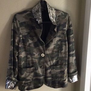Cute worn once Venti6 camo jacket with silver sequins at collar and sleeves